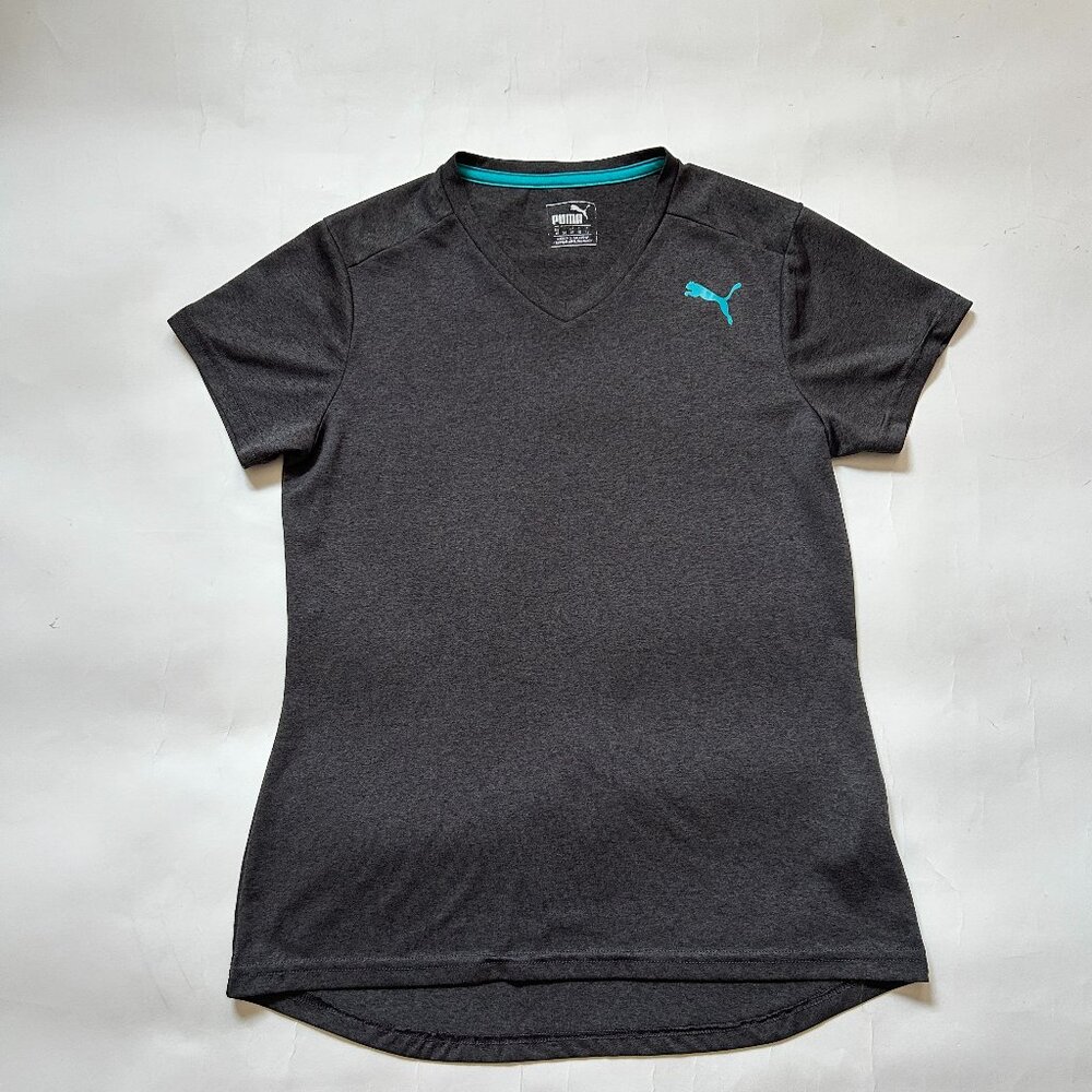 PUMA Women’s Athletic V-Neck T-Shirt Size M Gray Dry cell